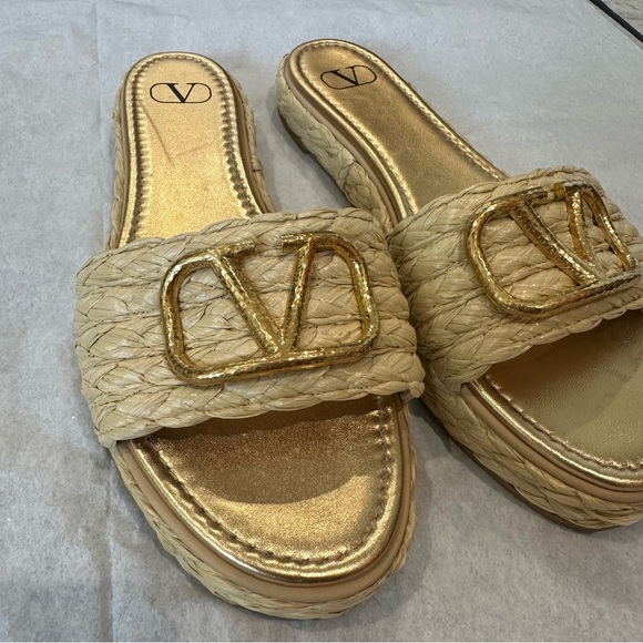 LVALENTINO SLIDES 41 - Picture 2 of 7